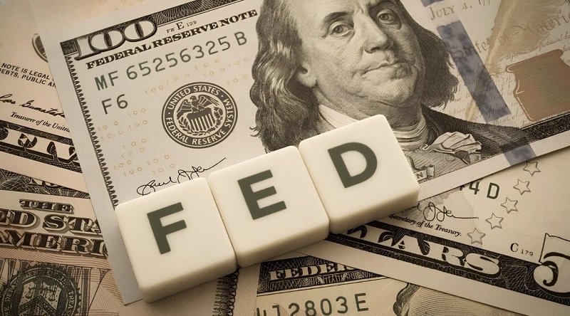 Chủ tịch Fed Chicago do dự về việc cắt giảm lãi suất vào tháng 12- Ảnh 1.