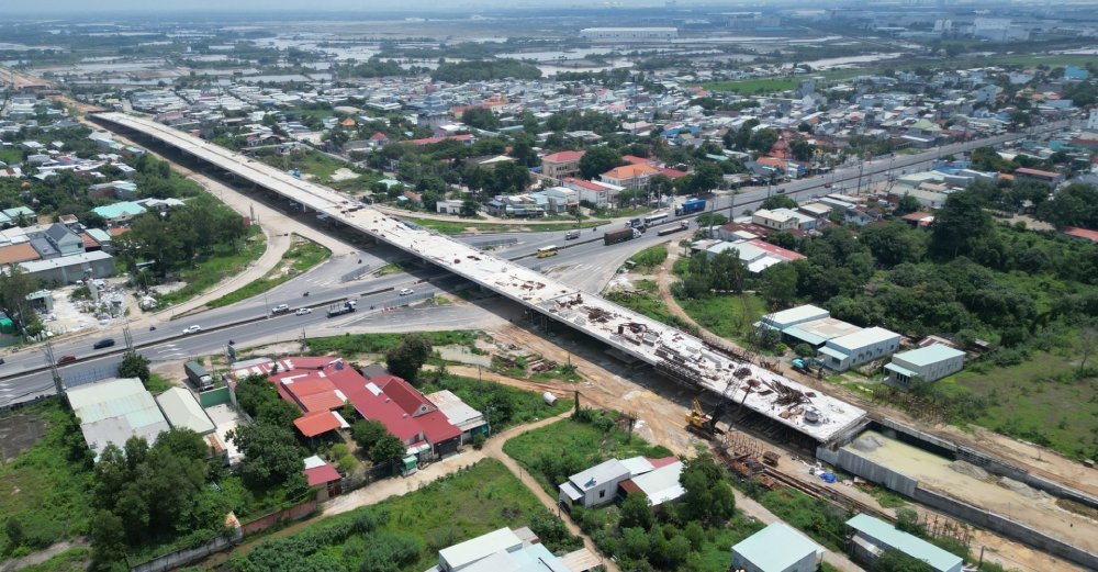 TP.HCM chi hơn 8.300 tỷ nâng cấp tuyến đường nối Quốc lộ 51 với Vành đai 4- Ảnh 1.