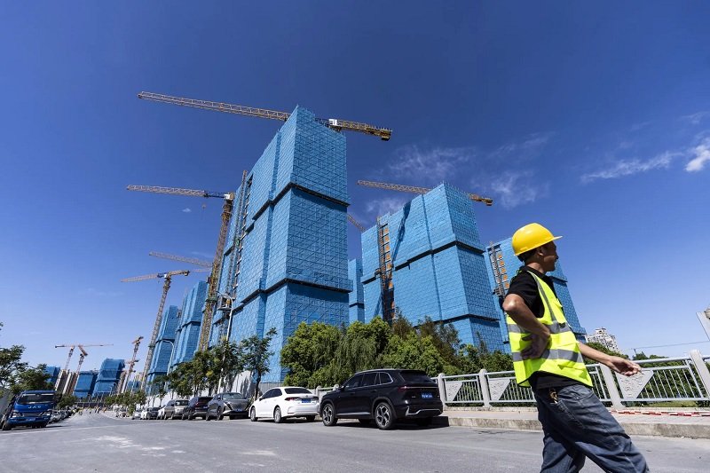 Trung Quốc tính tăng hoàn thuế vay mua nhà, giảm phí giao dịch để cứu thị trường bất động sản- Ảnh 1.