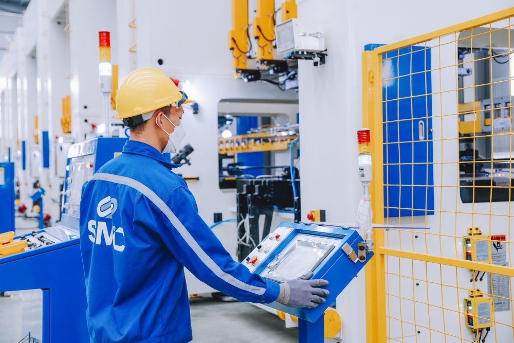 Chủ trương thu hẹp sản xuất kinh doanh để duy trì hoạt động của một hãng thép có diễn biến mới- Ảnh 2.