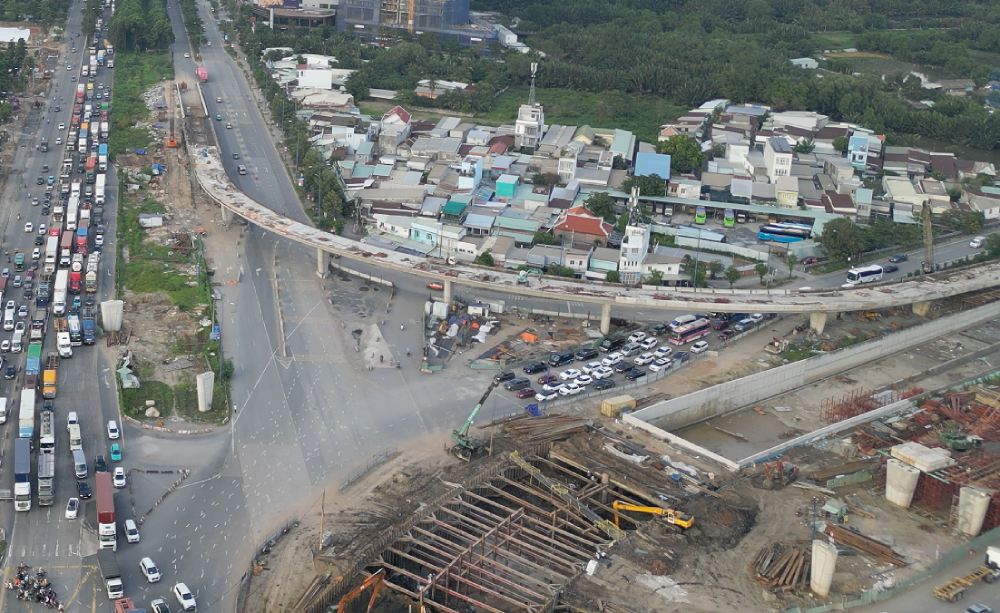 Thay bạn đi xem công trường xây nút giao 3.400 tỷ tại TP.HCM- Ảnh 6.