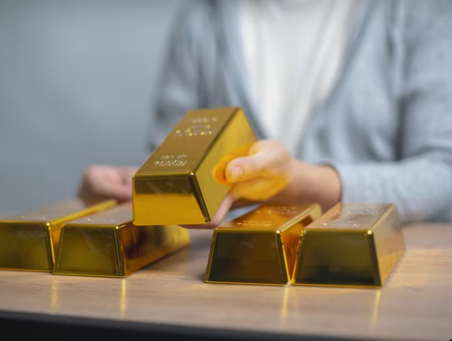 Giá vàng có thể lập siêu kỷ lục trong 2026: Goldman Sachs dự báo gần 5.000 USD/ounce- Ảnh 1.