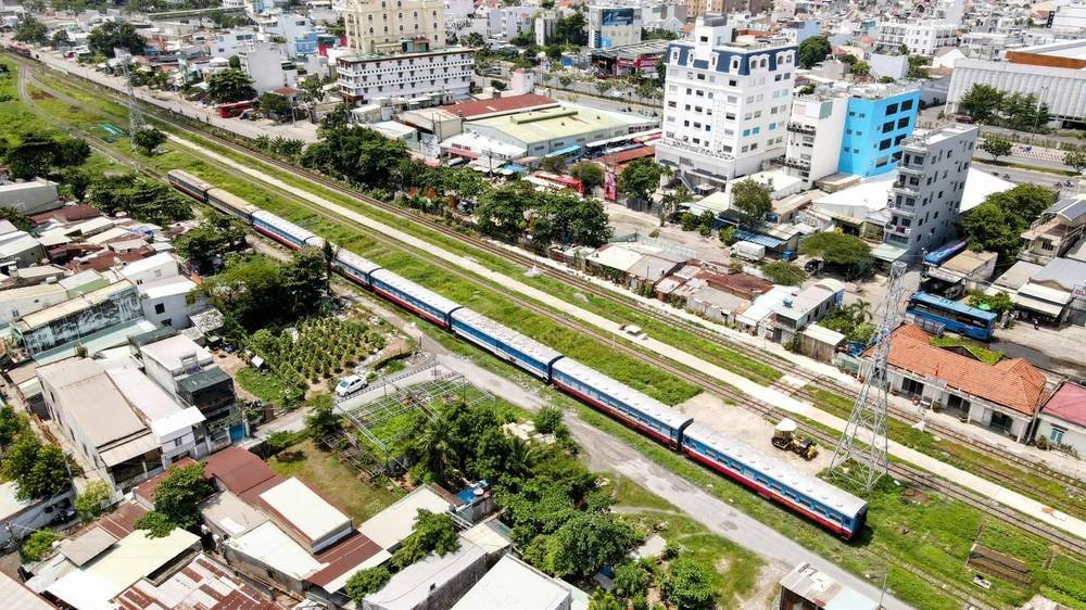 2 tuyến đường sắt nào đang được TP.HCM đẩy nhanh quy hoạch?- Ảnh 2.