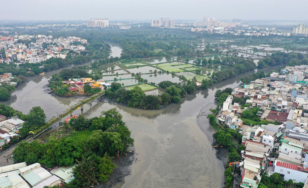 Sắp khởi công dự án hơn 9.000 tỷ Nạo vét, cải tạo rạch và cầu nối Quốc lộ 50- Ảnh 1.