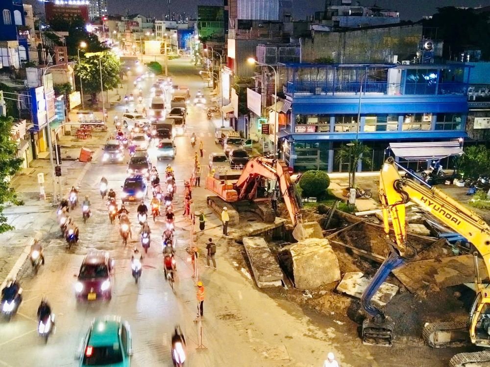 TP.HCM “dọn” hạ tầng ngầm chuẩn bị khởi công tuyến metro nối trung tâm với cửa ngõ Tây Bắc- Ảnh 1. TP.HCM “dọn” hạ tầng ngầm chuẩn bị khởi công tuyến metro nối trung tâm với cửa ngõ Tây Bắc- Ảnh 1.