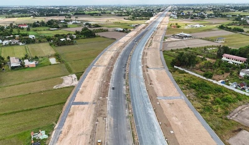 tien-do-tuyen-duong-hon-1_100-ty-dong-ket-noi-tay-ninh-voi-tp_hcm-1