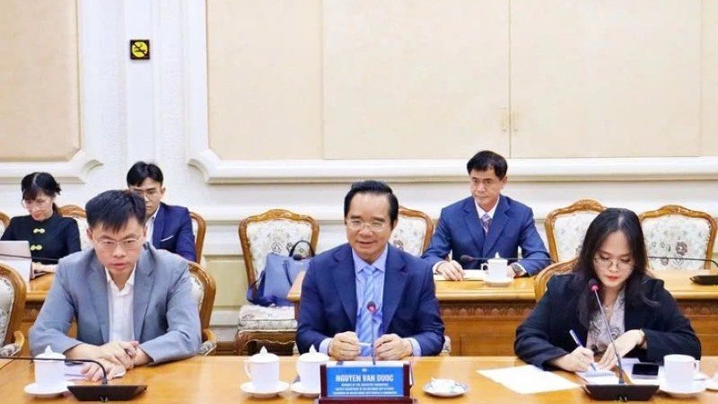 tiktok-lap-ba-cong-ty-tai-trung-tam-tai-chinh-quoc-te