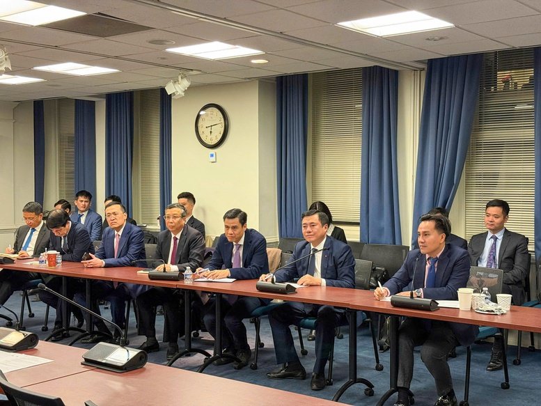 tt-tan2-1763204229606309072270