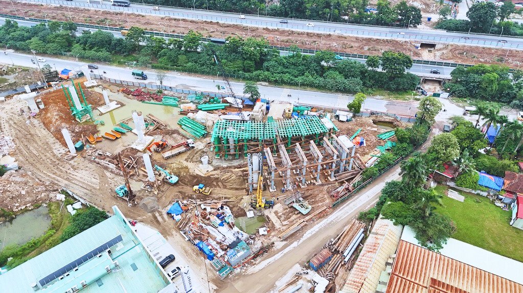 Nóng rực công trường tuyến vành đai gần 2.400 tỷ đồng- Ảnh 1. Nóng rực công trường tuyến vành đai gần 2.400 tỷ đồng- Ảnh 1.