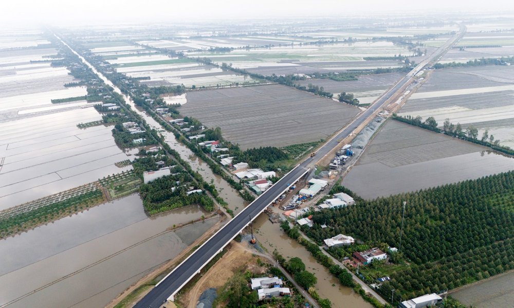 Loạt dự án trọng điểm được An Giang thúc tiến độ ngay đầu năm- Ảnh 2. Loạt dự án trọng điểm được An Giang thúc tiến độ ngay đầu năm- Ảnh 2.