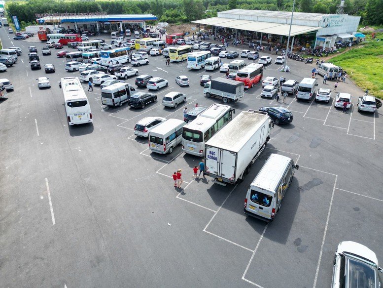 tram-dung-chan-cao-toc