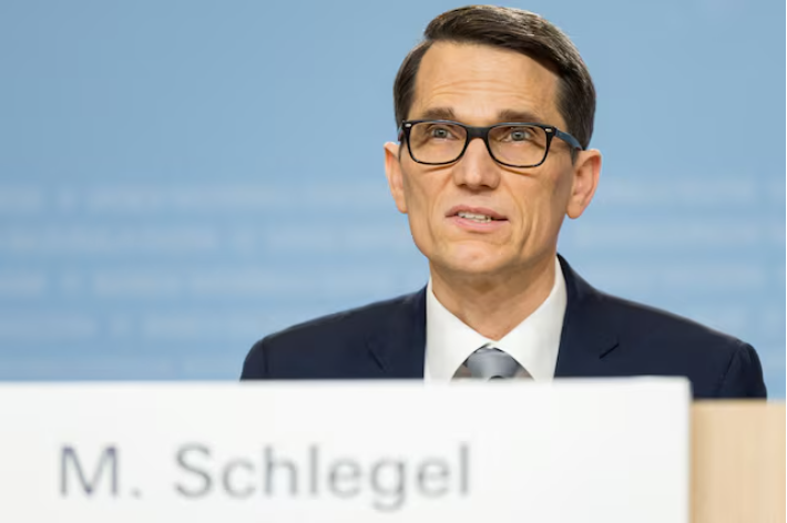 Chủ tịch Ngân hàng Trung ương Thụy Sĩ: Fed độc lập là điều “rất quan trọng với thế giới”- Ảnh 1. Chủ tịch Ngân hàng Trung ương Thụy Sĩ: Fed độc lập là điều “rất quan trọng với thế giới”- Ảnh 1.