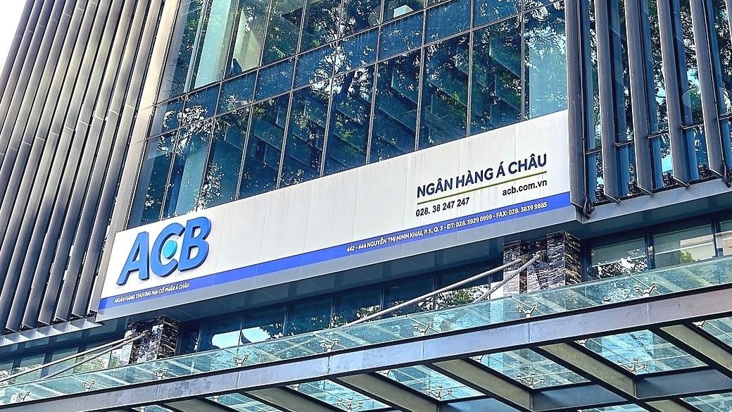 Nguyên nhân nào khiến lợi nhuận Ngân hàng ACB lao dốc?- Ảnh 1. Nguyên nhân nào khiến lợi nhuận Ngân hàng ACB lao dốc?- Ảnh 1.
