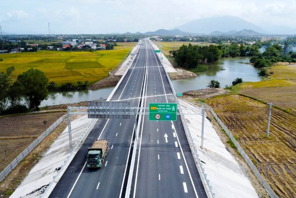 Toàn bộ danh sách cao tốc đầu tư phân kỳ được đề nghị rà soát, nâng cấp- Ảnh 1.