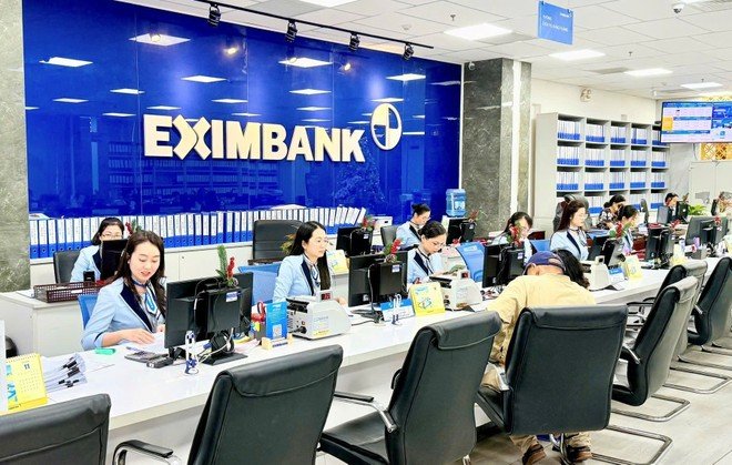 Eximbank bất ngờ chi hơn 10.500 tỷ đồng mua nợ, lỗ quý 4 hơn 472 tỷ đồng- Ảnh 1.