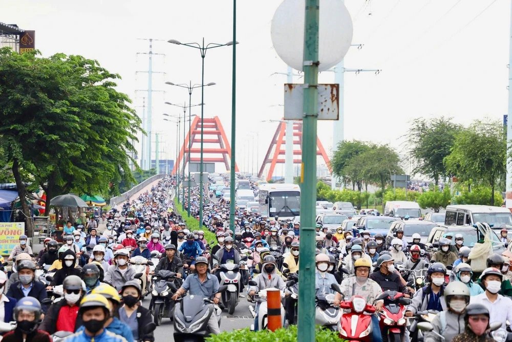 TP.HCM nghiên cứu di dời Đại học, bệnh ra khỏi nội đô: Gắn với quy hoạch chung hoàn thành năm 2026- Ảnh 1.