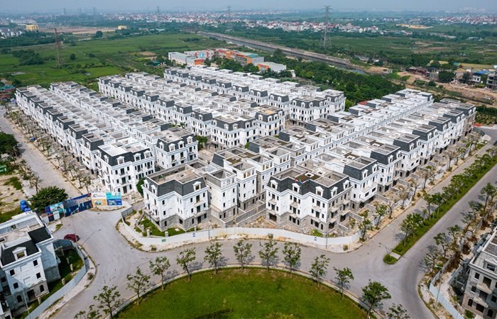 Nhà liền thổ Hà Nội lập đỉnh hấp thụ 6 năm, thị trường dịch chuyển mạnh về vùng ven- Ảnh 2.