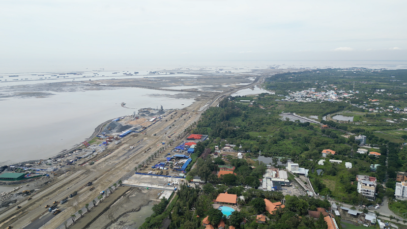 Vinhomes báo lãi sau thuế 42.100 tỷ trong năm 2025- Ảnh 1.