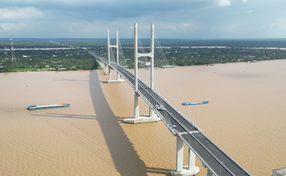 Vĩnh Long: Đề xuất làm cầu vượt một chiều tại nút giao cầu Rạch Miễu 2, khởi công 2026, hoàn thành 2027- Ảnh 2. Vĩnh Long: Đề xuất làm cầu vượt một chiều tại nút giao cầu Rạch Miễu 2, khởi công 2026, hoàn thành 2027- Ảnh 2.