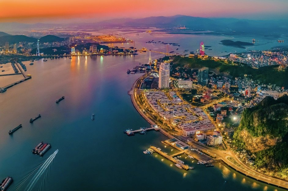 bo-chinh-tri-dong-y-chu-truong-thanh-lap-thanh-pho-quang-ninh-truc-thuoc-trung-uong-trong-nam-20261