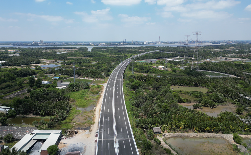 Cây cầu quan trọng trên cao tốc Bến Lức - Long Thành sắp hoàn thành: Khu vực nào sẽ hưởng lợi?- Ảnh 9. Cây cầu quan trọng trên cao tốc Bến Lức - Long Thành sắp hoàn thành: Khu vực nào sẽ hưởng lợi?- Ảnh 9.