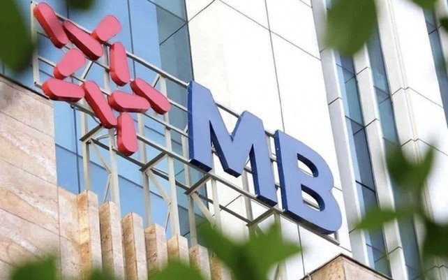 Ngân hàng MB báo lãi quý 1 đạt 9.500 tỷ đồng, kỳ vọng lãi suất huy động giảm dần trong thời gian tới- Ảnh 1.