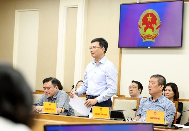 Phó Thủ tướng Nguyễn Văn Thắng: Không để lợi dụng biến động chi phí để tăng giá bất hợp lý- Ảnh 1.