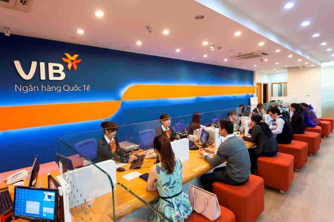 Lợi nhuận VIB tăng trưởng quý 1 nhờ phí thẻ, tín dụng tăng chậm- Ảnh 1.
