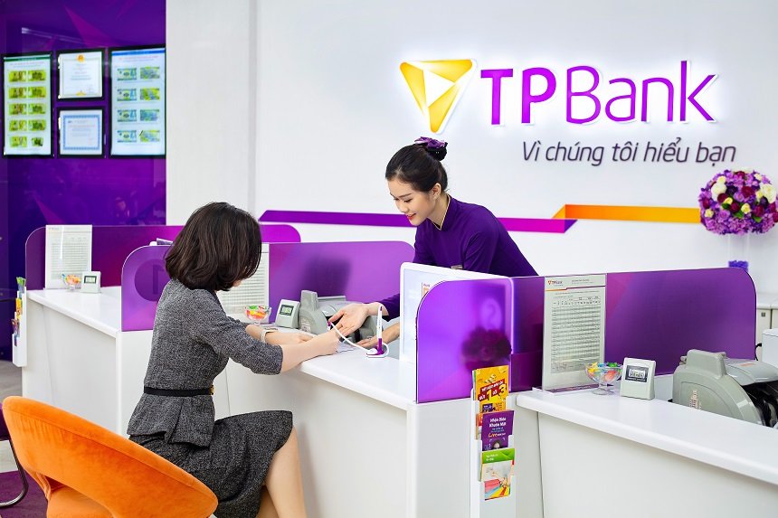 TPBank báo lãi quý 1 đi ngang, NIM giảm mạnh dù tín dụng tăng trưởng khá- Ảnh 1.