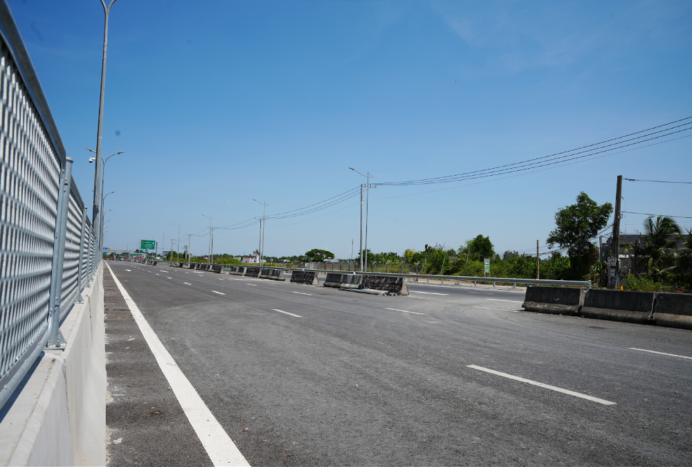 Toàn cảnh tuyến Vành đai 3 qua Tây Ninh: Đoạn 6,8km sắp về đích, khu vực nào sẽ hưởng lợi?- Ảnh 12. Toàn cảnh tuyến Vành đai 3 qua Tây Ninh: Đoạn 6,8km sắp về đích, khu vực nào sẽ hưởng lợi?- Ảnh 12.