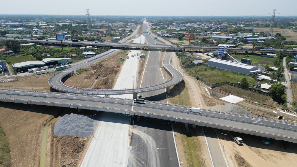 Toàn cảnh tuyến Vành đai 3 qua Tây Ninh: Đoạn 6,8km sắp về đích, khu vực nào sẽ hưởng lợi?- Ảnh 7. Toàn cảnh tuyến Vành đai 3 qua Tây Ninh: Đoạn 6,8km sắp về đích, khu vực nào sẽ hưởng lợi?- Ảnh 7.