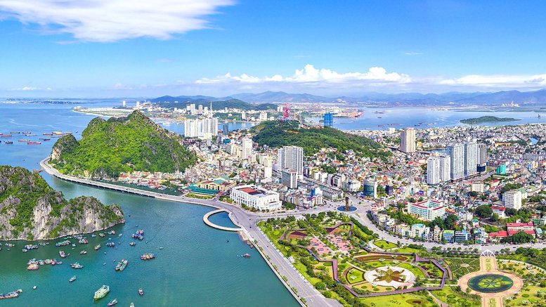 Quảng Ninh đặt mục tiêu thu nhập 20.000 USD mỗi người, tham vọng dẫn đầu Việt Nam vào năm 2030- Ảnh 1.