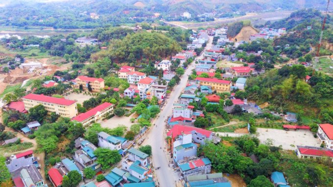 Đề xuất rót hơn 63.000 tỷ đồng làm cao tốc từ Bảo Hà lên cửa khẩu Ma Lù Thàng- Ảnh 2. Đề xuất rót hơn 63.000 tỷ đồng làm cao tốc từ Bảo Hà lên cửa khẩu Ma Lù Thàng- Ảnh 2.