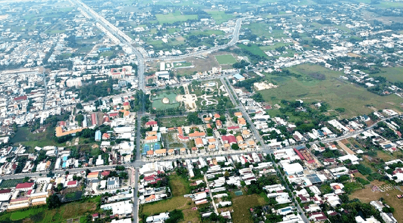Bất động sản 24h: Các địa phương tăng tốc lộ trình lên phường- Ảnh 1.