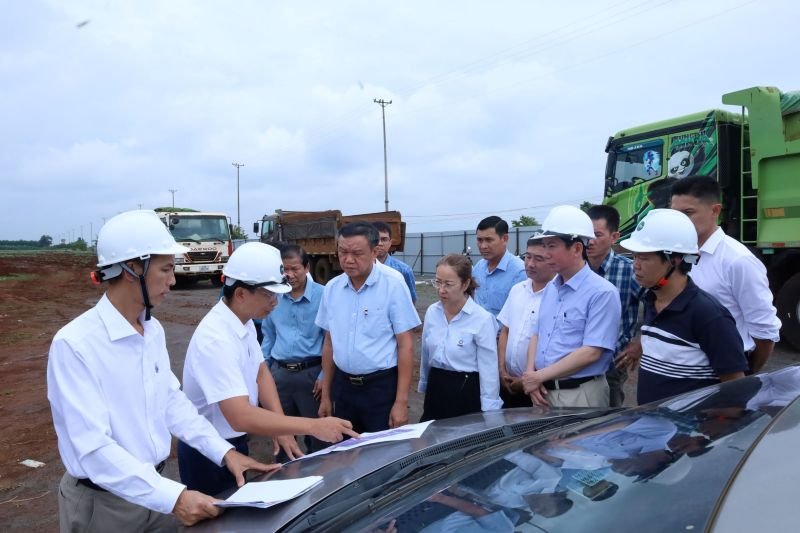 Tiến độ triển khai dự án khu công nghiệp 2.477 tỷ đồng tại Đắk Lắk- Ảnh 1. Tiến độ triển khai dự án khu công nghiệp 2.477 tỷ đồng tại Đắk Lắk- Ảnh 1.
