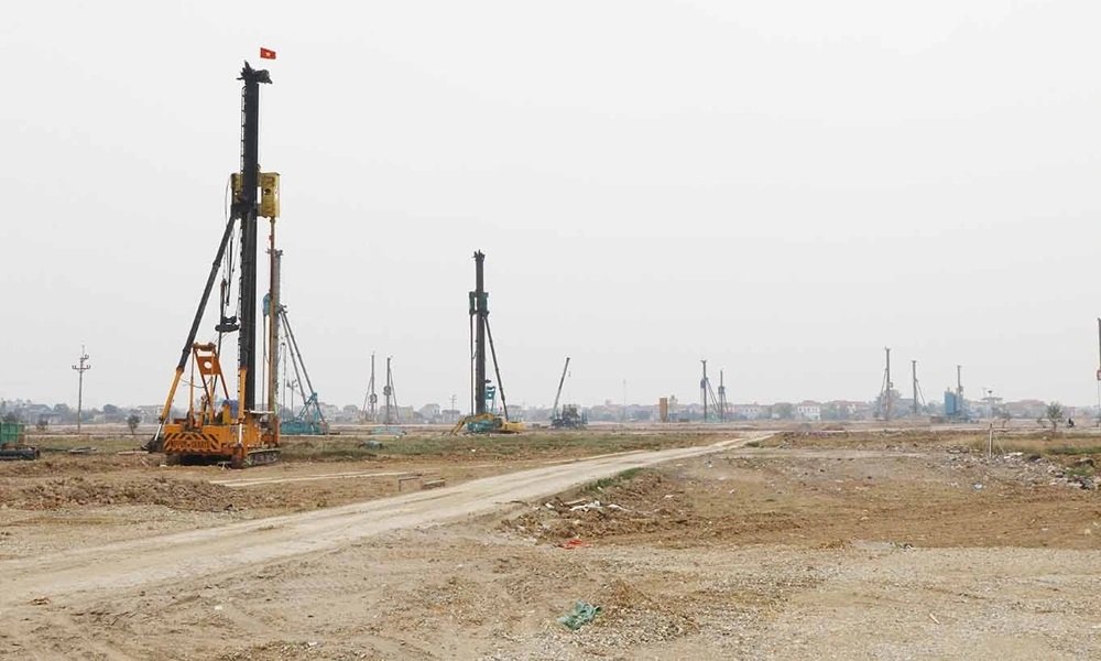 Bất động sản 24h: Chính sách bồi thường, thu hồi đất làm sân bay Gia Bình