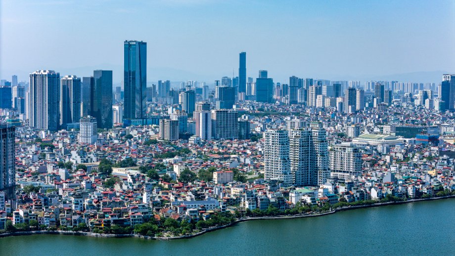 Biến động Trung Đông khiến dòng vốn vào bất động sản dịch chuyển, Việt Nam trước cơ hội đón sóng