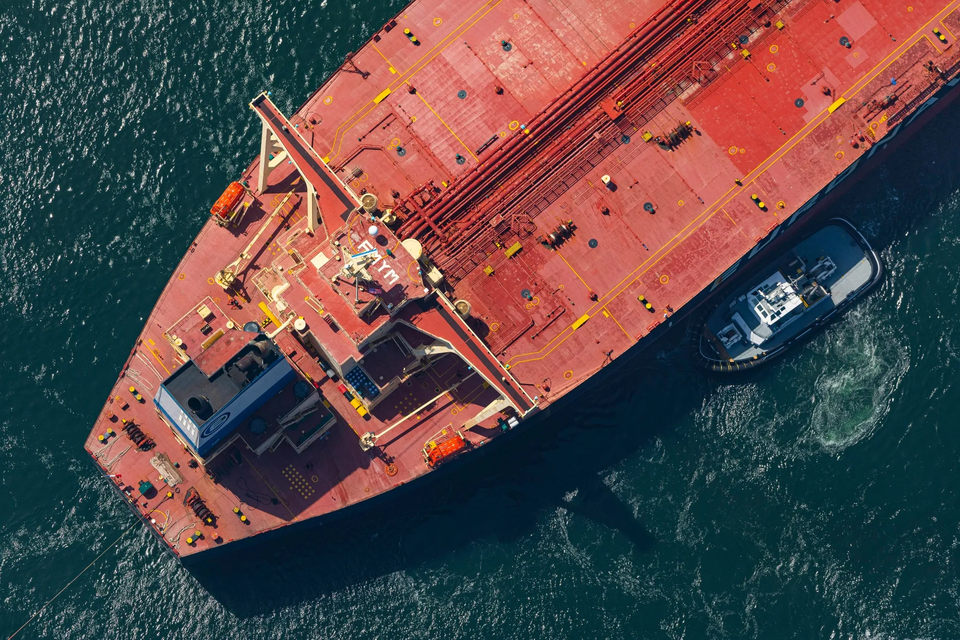 Nền kinh tế toàn cầu ‘lao đao’ vì dầu, khí