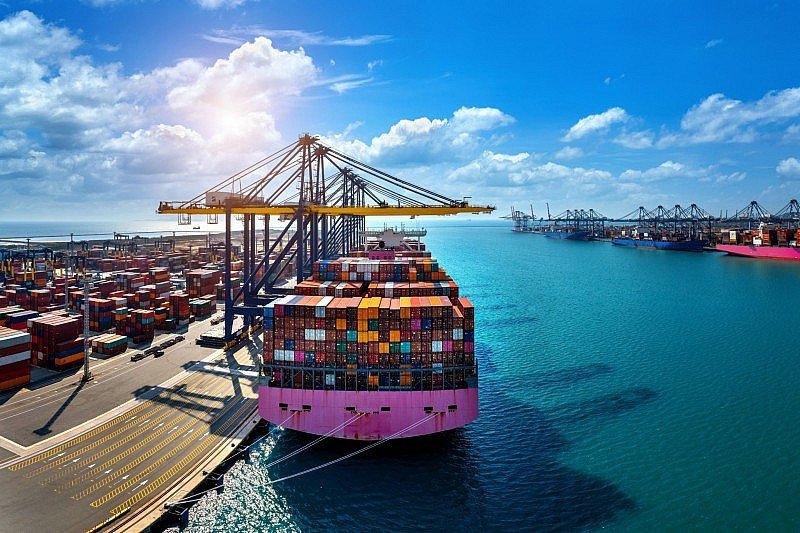 Xuất nhập khẩu 4 tháng đầu năm 2026 đạt hơn 344 tỷ USD